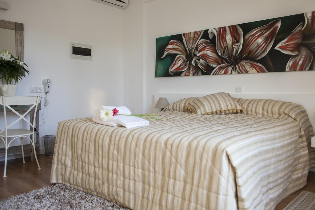 Operetta House Apartamento Larnaca Exterior foto